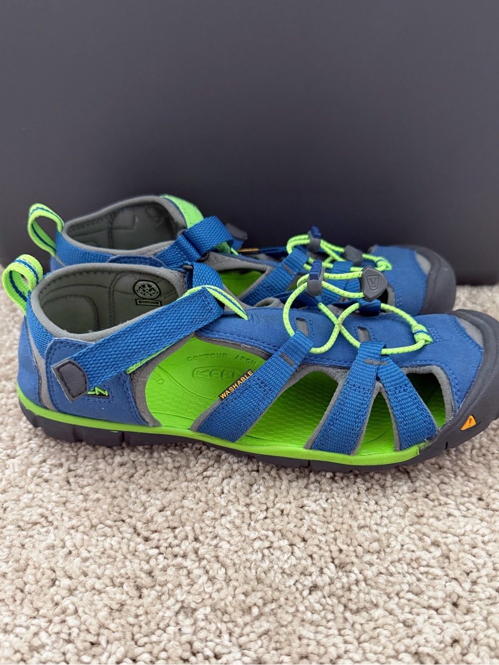 KEEN Seacamp II CNX Waterproof Closed Toe Sandals Shoes Size 6 Blue and Green